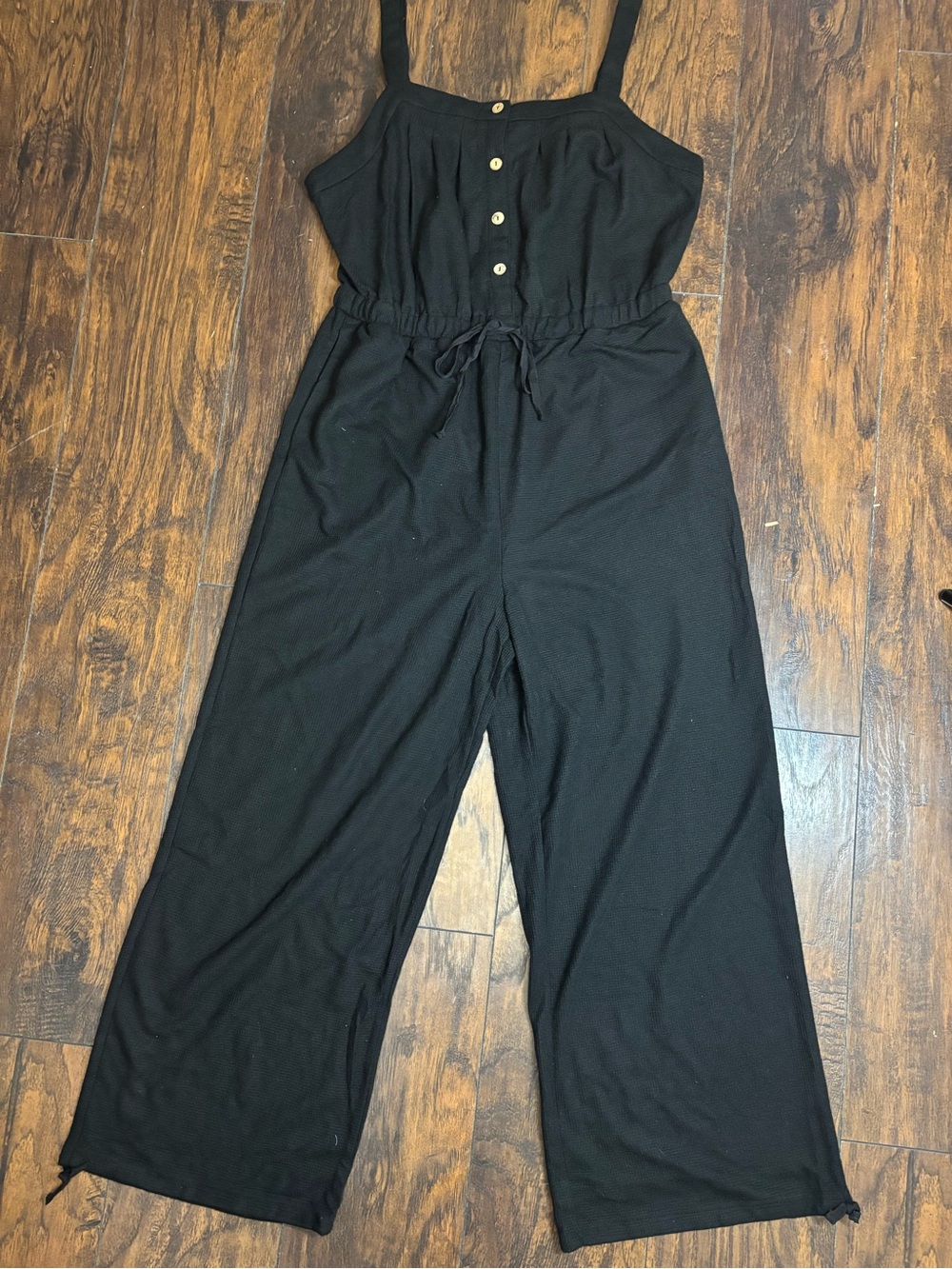Women’s Waffle Black Wide-Leg Jumpsuit with Button Front Size XL